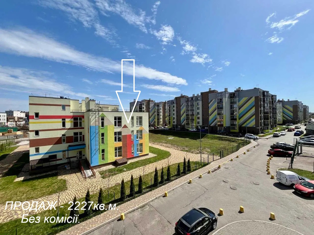 Продаж ОКРЕМОЇ БУДІВЛІ - 2227кв.м. Святошинський район, дитячий садок, школа.